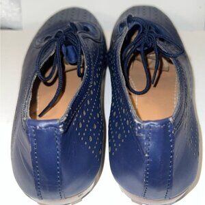 Vintage 60s Perforated Ventilated Leather Low Heel Lace-Up Tie Oxford Navy Sz 41